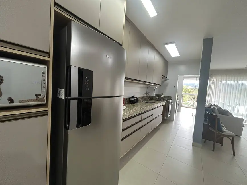 Apartamento com 3 quartos à venda, 118m2 em Centro, Ubatuba - SP - imagem 6 Foto 6 de Apartamento com 3 quartos à venda, 118m2 em Centro, Ubatuba - SP