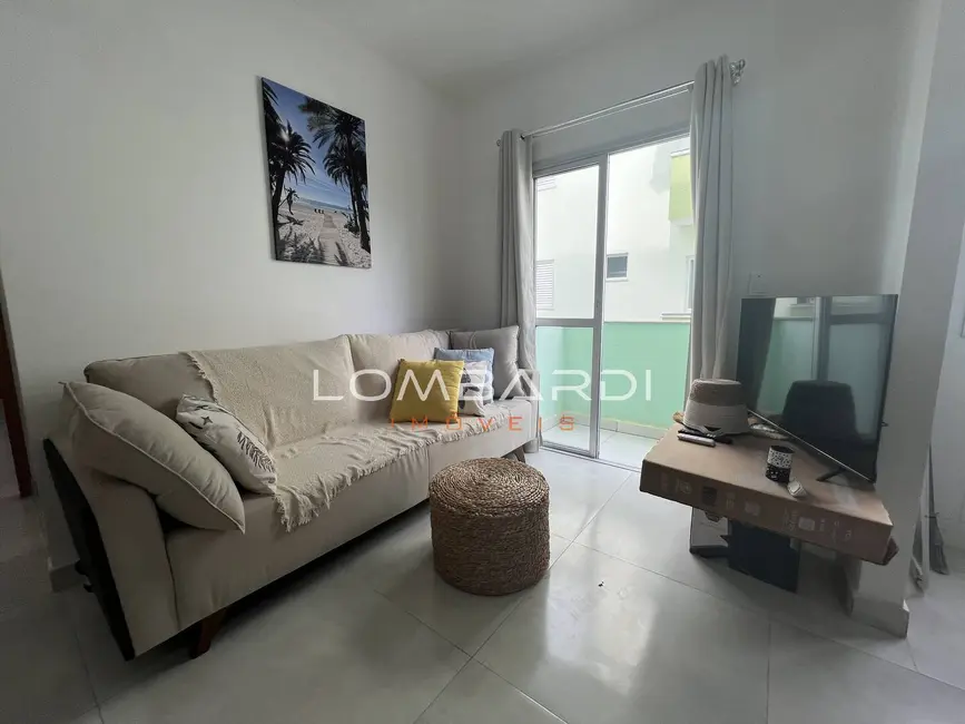Apartamento com 1 quarto à venda, 55m2 em Ubatuba - SP - imagem 2 Foto 2 de Apartamento com 1 quarto à venda, 55m2 em Ubatuba - SP