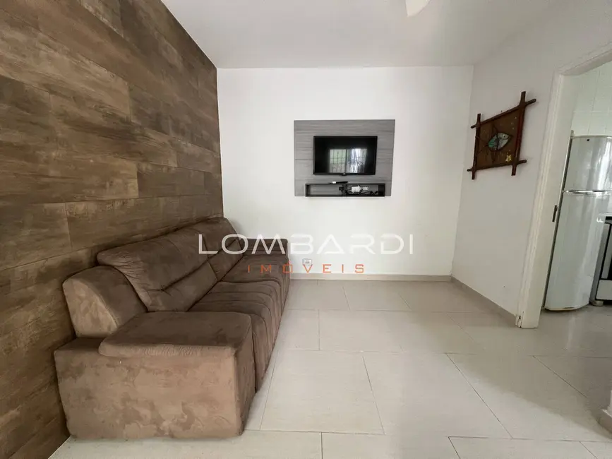 Foto 2 de Apartamento com 1 quarto à venda, 50m2 em Ubatuba - SP