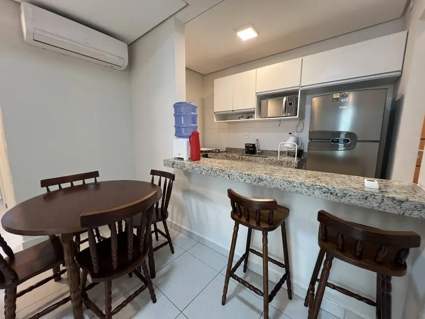 Apartamento com 2 quartos à venda, 60m2 em Ubatuba - SP - imagem 3 Foto 3 de Apartamento com 2 quartos à venda, 60m2 em Ubatuba - SP