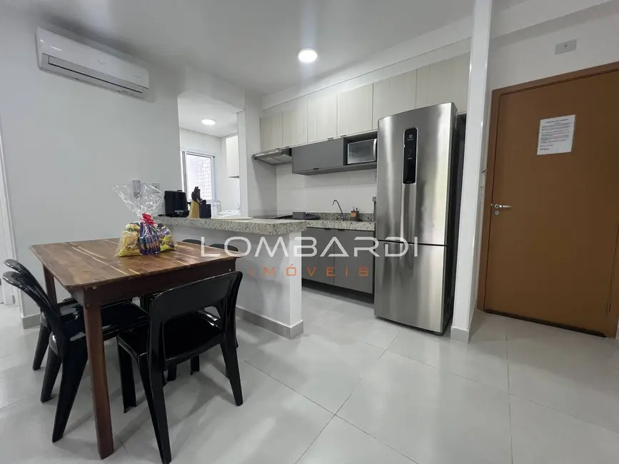 Foto 2 de Apartamento com 2 quartos à venda, 65m2 em Ubatuba - SP