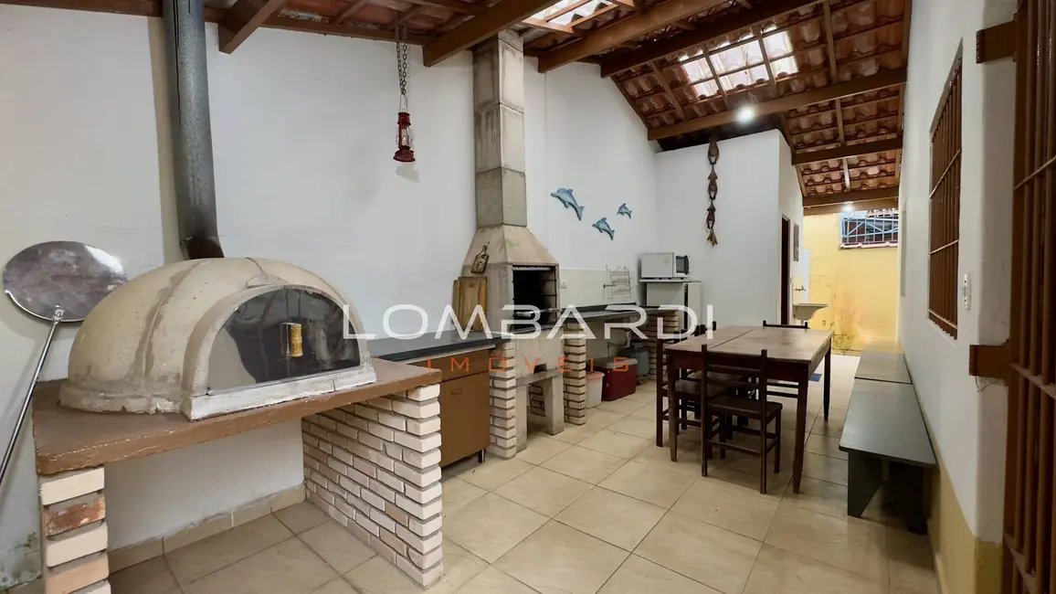 Foto 8 de Casa com 3 quartos à venda, 224m2 em Ubatuba - SP