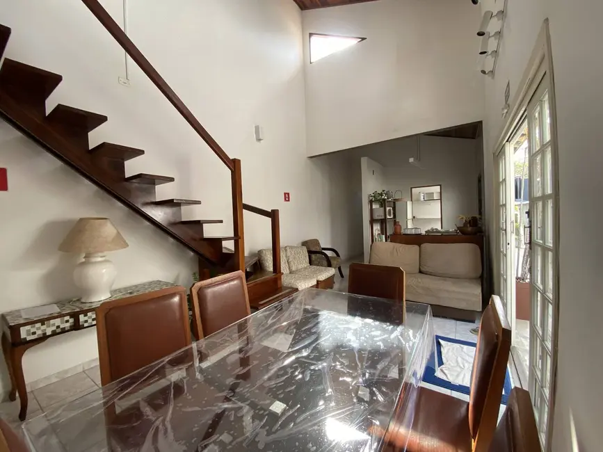 Foto 4 de Casa com 3 quartos à venda, 80m2 em Ubatuba - SP