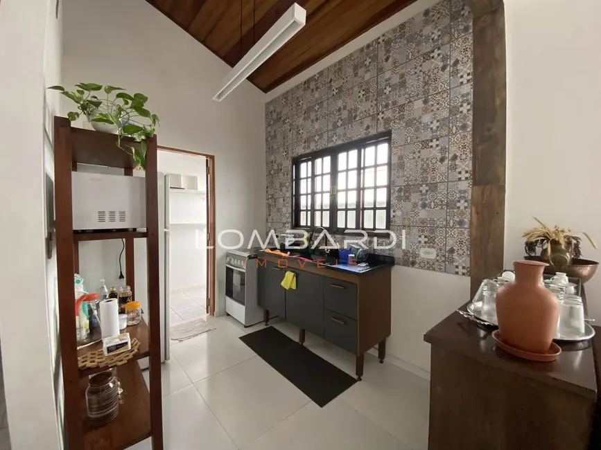 Foto 6 de Casa com 3 quartos à venda, 80m2 em Ubatuba - SP
