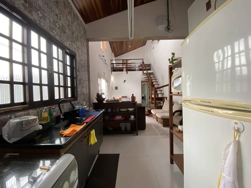 Foto 7 de Casa com 3 quartos à venda, 80m2 em Ubatuba - SP