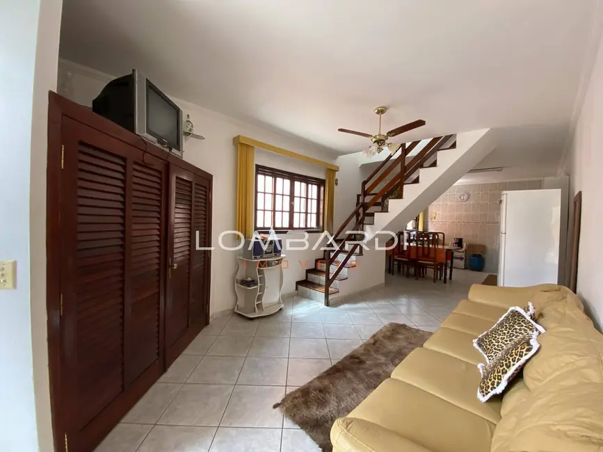 Foto 6 de Casa com 3 quartos à venda, 130m2 em Ubatuba - SP