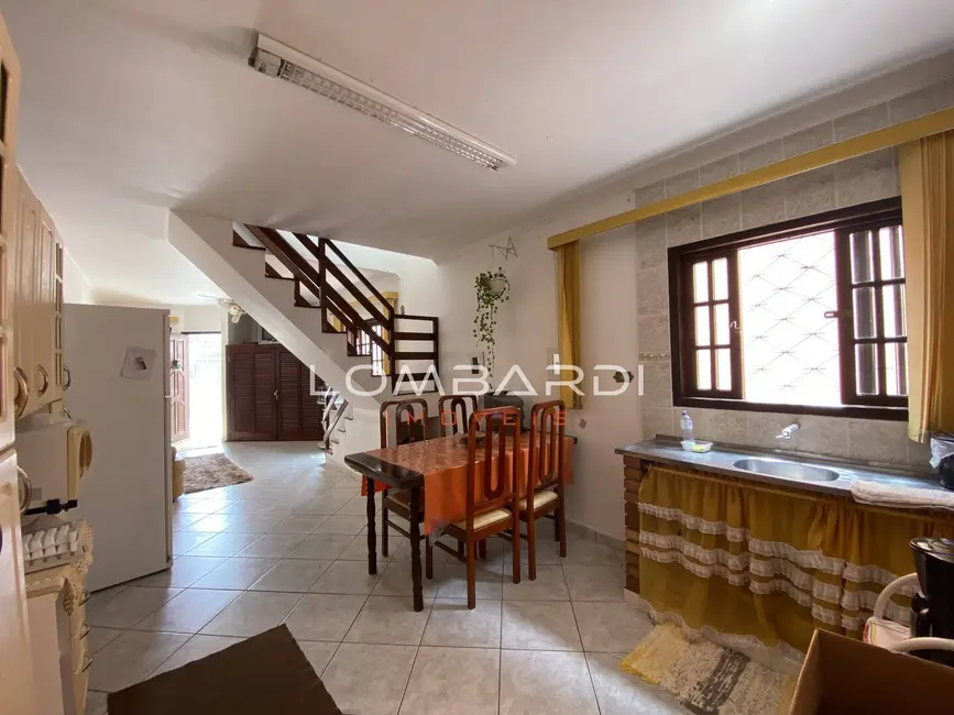 Foto 1 de Casa com 3 quartos à venda, 130m2 em Ubatuba - SP