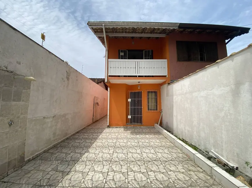 Casa com 3 quartos à venda, 130m2 em Ubatuba - SP - imagem 2 Foto 2 de Casa com 3 quartos à venda, 130m2 em Ubatuba - SP
