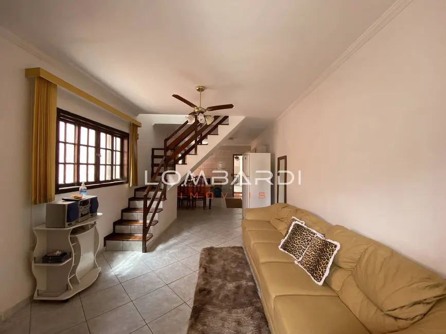 Foto 3 de Casa com 3 quartos à venda, 130m2 em Ubatuba - SP