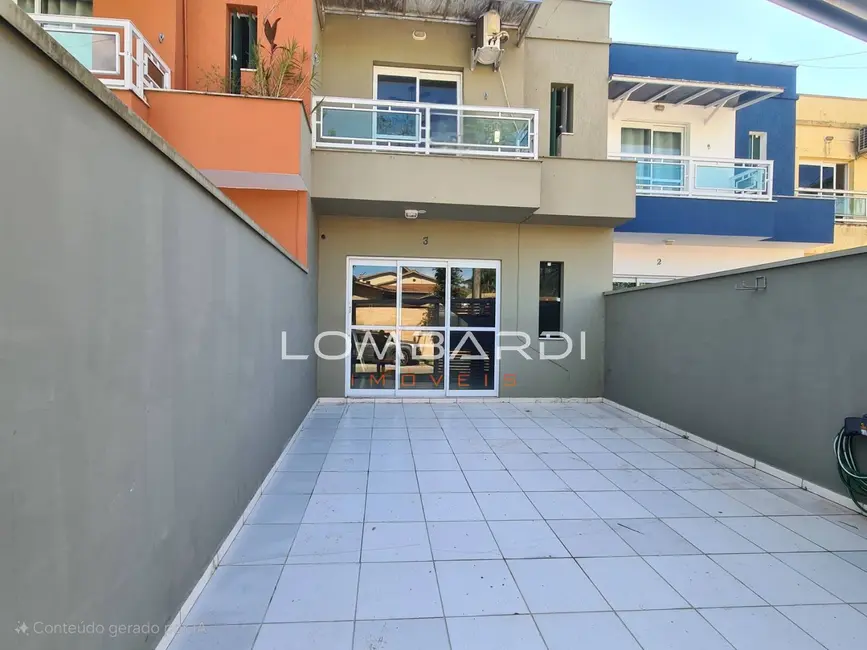 Foto 3 de Casa com 2 quartos à venda em Ubatuba - SP