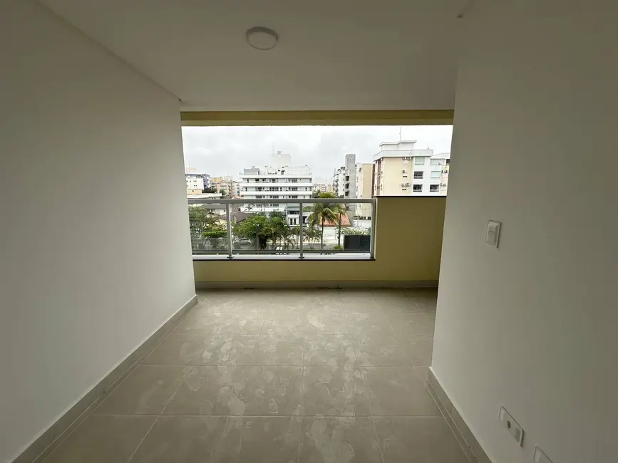 Foto 8 de Apartamento com 2 quartos à venda, 68m2 em Ubatuba - SP