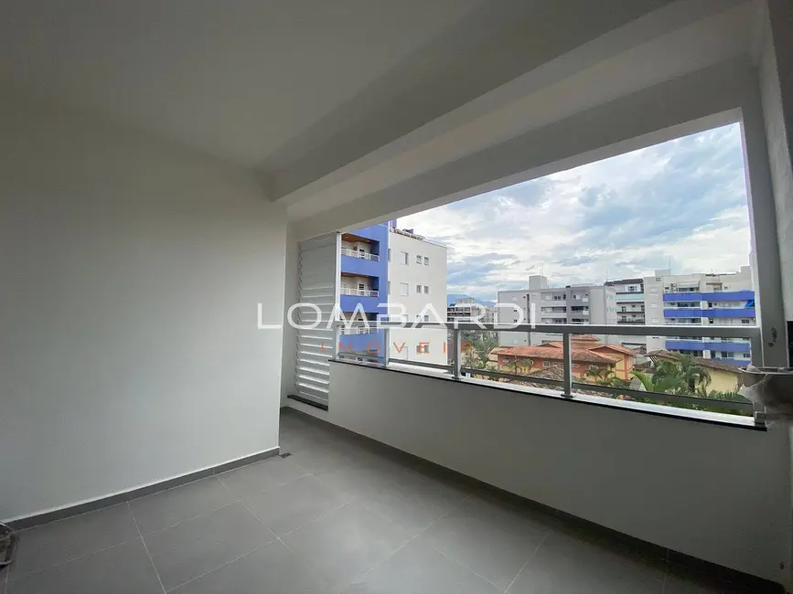 Foto 1 de Apartamento com 2 quartos à venda em Ubatuba - SP