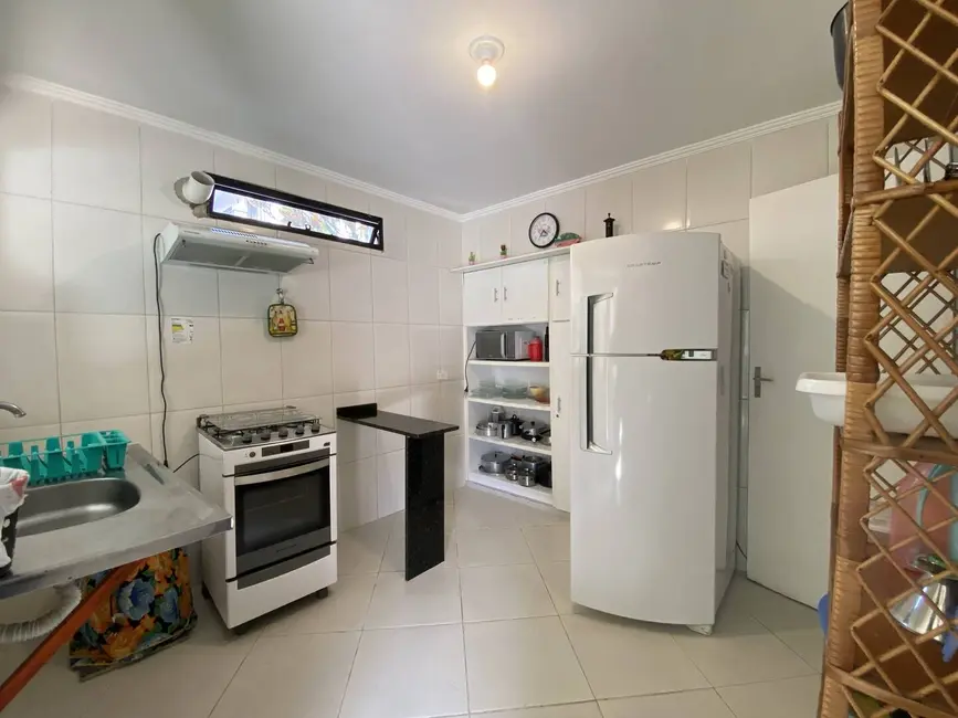 Foto 9 de Casa com 3 quartos à venda, 225m2 em Ubatuba - SP