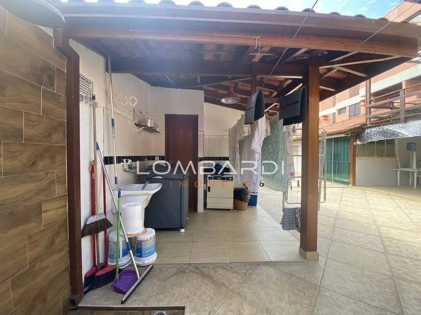 Foto 8 de Casa com 3 quartos à venda, 225m2 em Ubatuba - SP