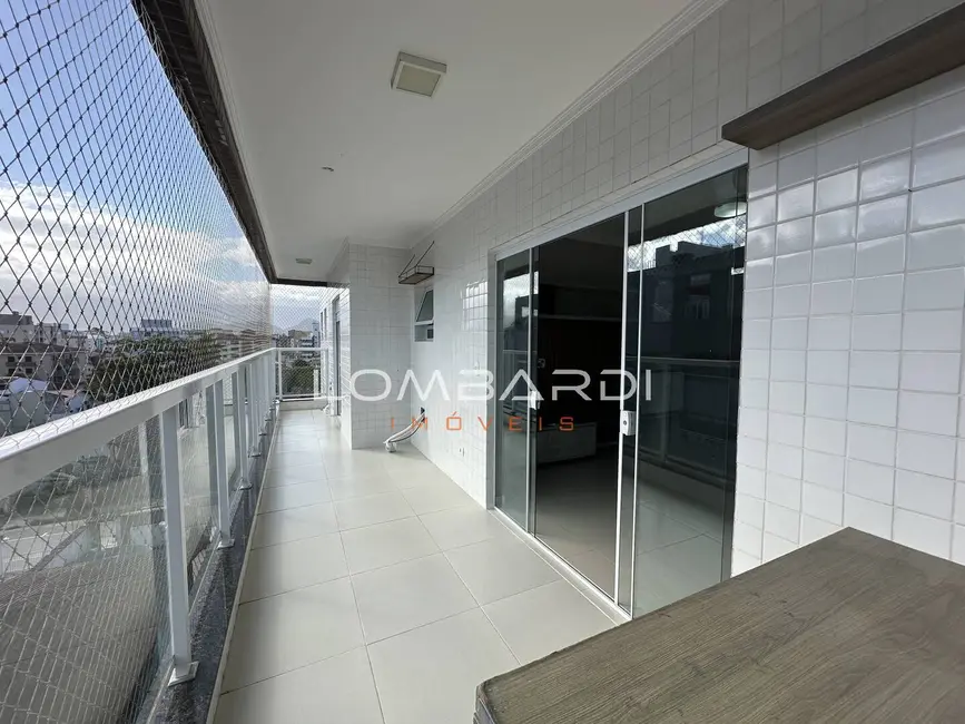 Foto 2 de Apartamento com 2 quartos à venda, 90m2 em Ubatuba - SP