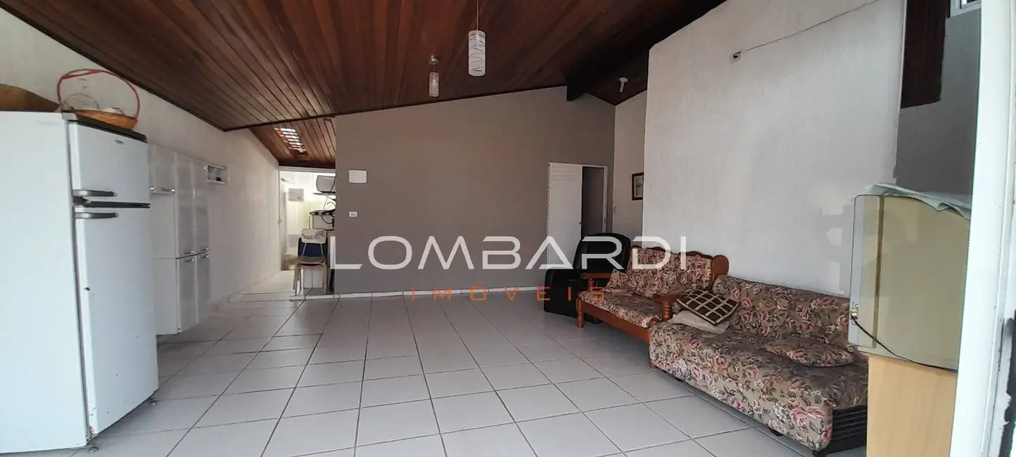 Foto 9 de Casa com 5 quartos à venda, 250m2 em Ubatuba - SP