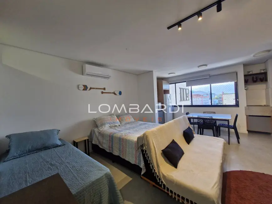 Foto 3 de Apartamento com 1 quarto à venda, 35m2 em Ubatuba - SP