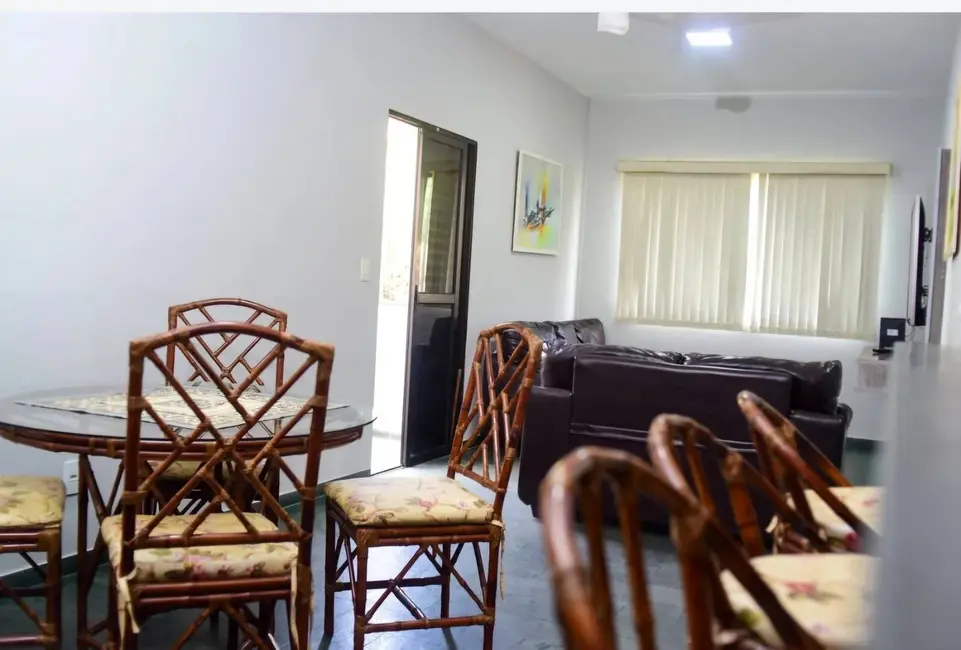 Apartamento com 3 quartos à venda, 113m2 em Ubatuba - SP - imagem 9 Foto 9 de Apartamento com 3 quartos à venda, 113m2 em Ubatuba - SP