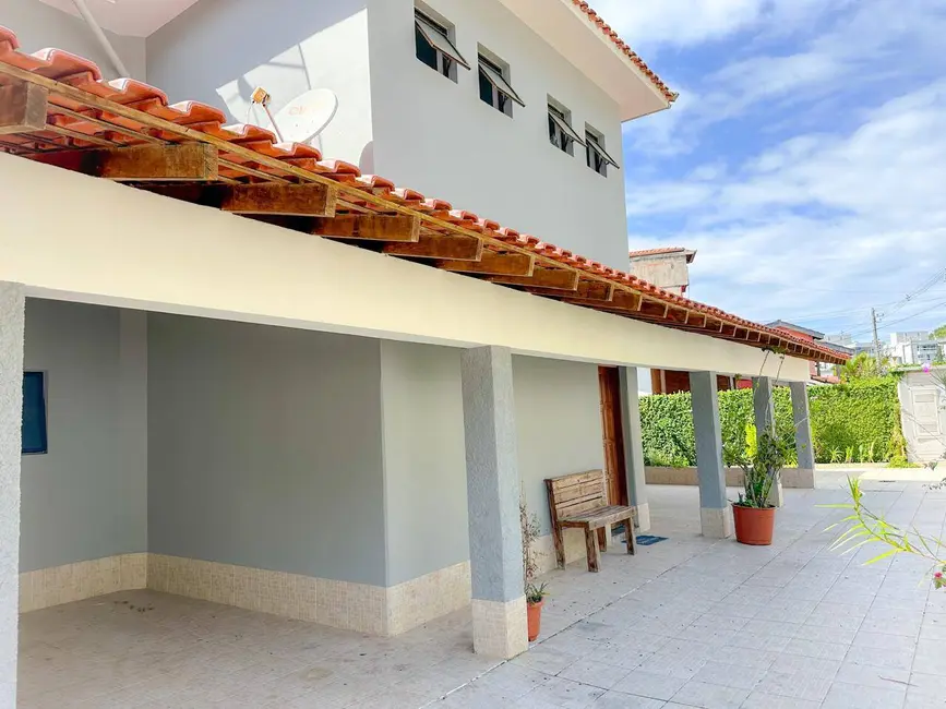Apartamento com 3 quartos à venda, 113m2 em Ubatuba - SP - imagem 3 Foto 3 de Apartamento com 3 quartos à venda, 113m2 em Ubatuba - SP
