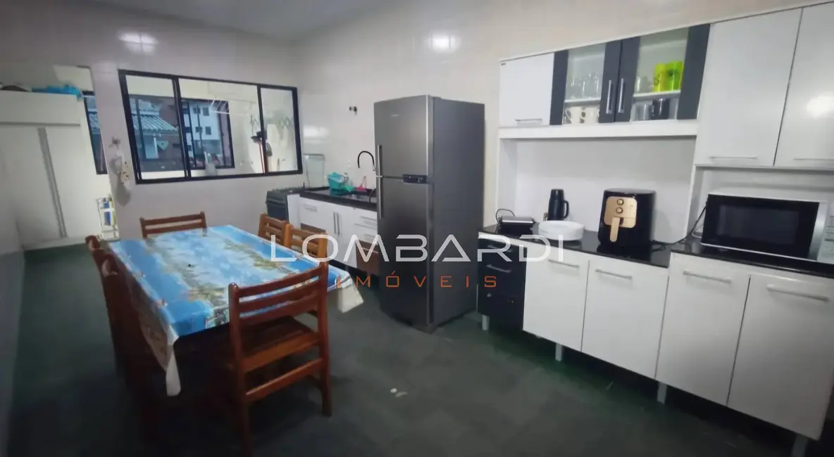 Foto 5 de Apartamento com 3 quartos à venda, 113m2 em Ubatuba - SP