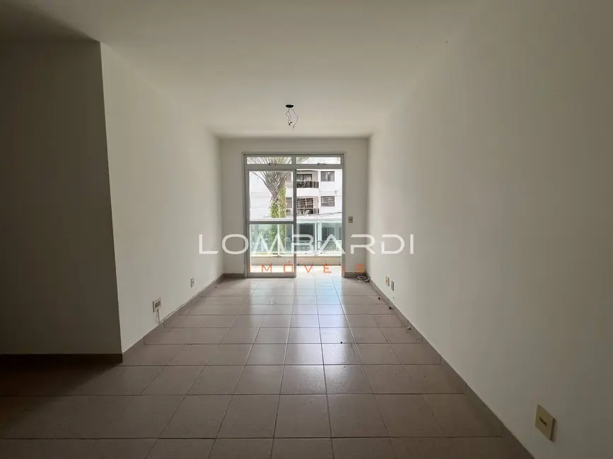 Foto 2 de Apartamento com 2 quartos à venda, 80m2 em Ubatuba - SP