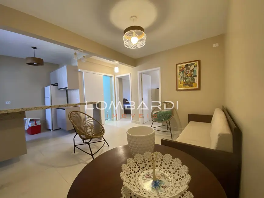 Foto 2 de Apartamento com 2 quartos à venda, 48m2 em Ubatuba - SP