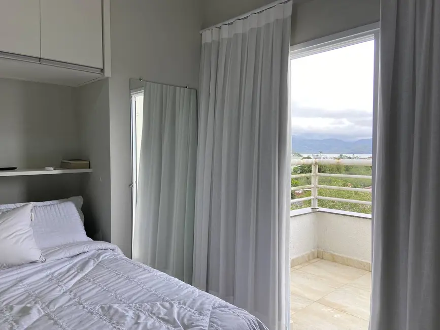 Foto 7 de Apartamento com 3 quartos à venda, 138m2 em Ubatuba - SP