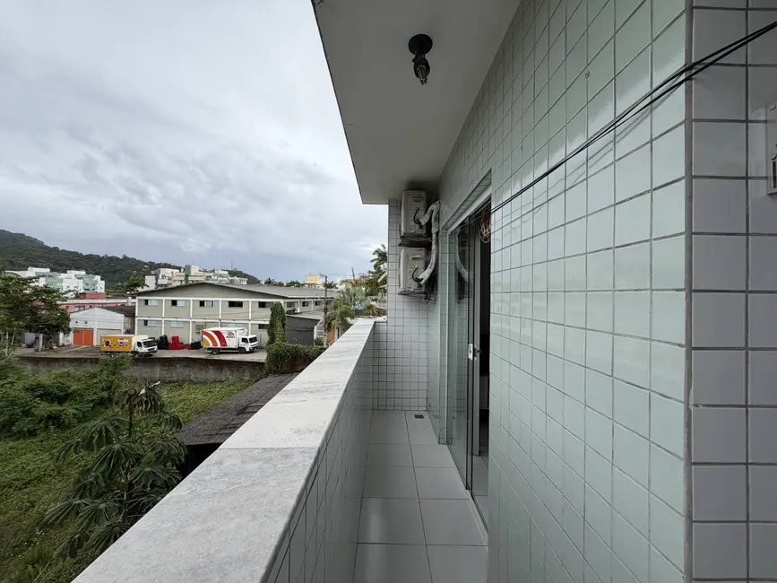 Foto 9 de Apartamento com 2 quartos à venda, 67m2 em Ubatuba - SP
