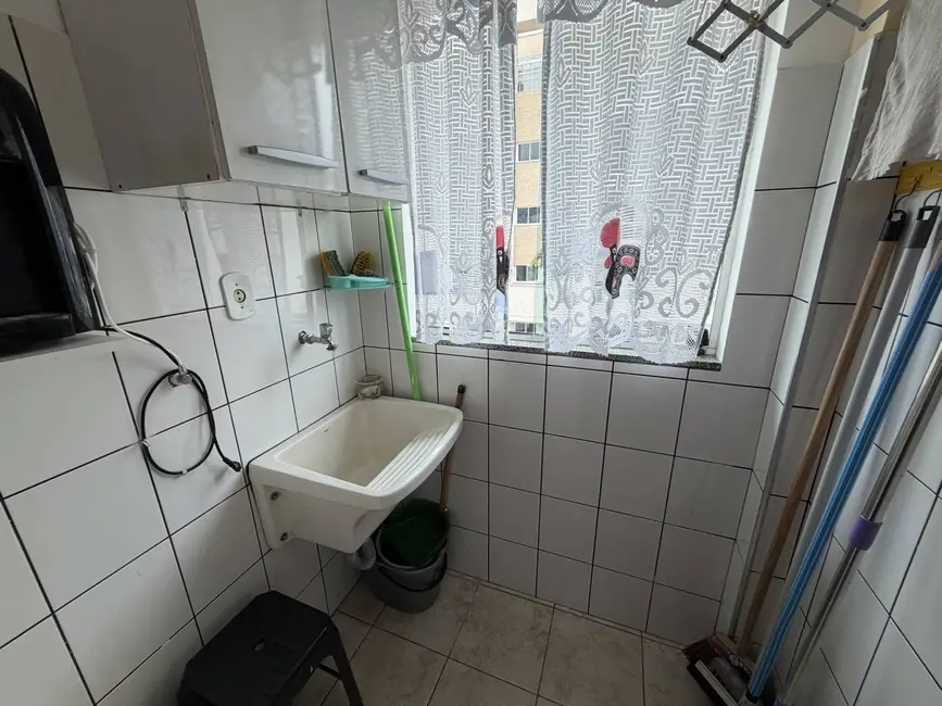 Foto 9 de Apartamento com 3 quartos à venda, 90m2 em Ubatuba - SP