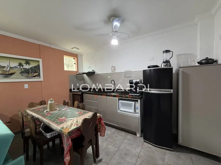 Foto 6 de Apartamento com 3 quartos à venda, 90m2 em Ubatuba - SP