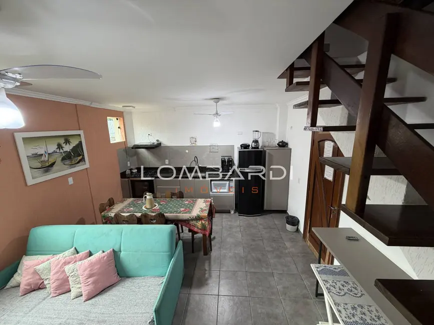 Foto 8 de Apartamento com 3 quartos à venda, 90m2 em Ubatuba - SP