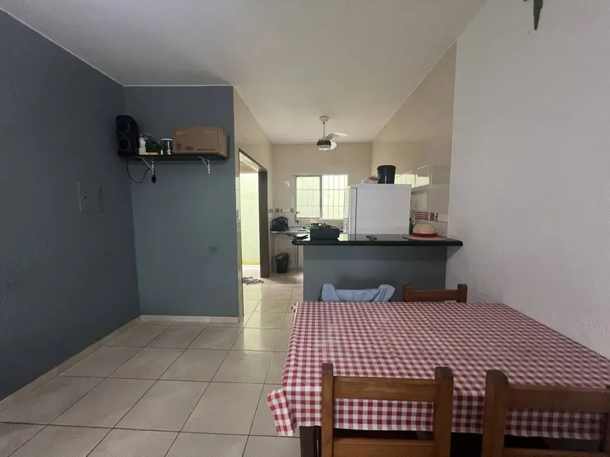 Apartamento com 2 quartos à venda, 60m2 em Ubatuba - SP - imagem 3 Foto 3 de Apartamento com 2 quartos à venda, 60m2 em Ubatuba - SP
