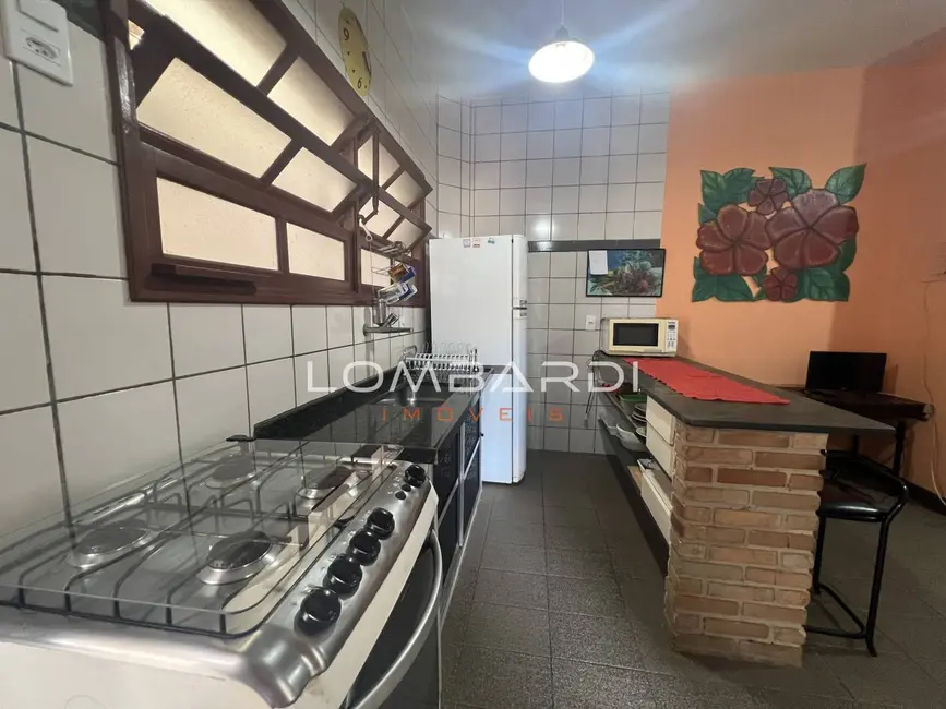 Foto 7 de Apartamento com 1 quarto à venda, 50m2 em Ubatuba - SP
