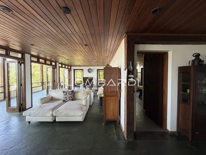 Foto 4 de Apartamento com 5 quartos à venda, 300m2 em Ubatuba - SP