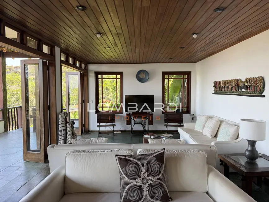 Foto 5 de Apartamento com 5 quartos à venda, 300m2 em Ubatuba - SP