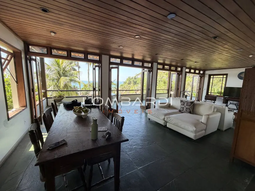 Foto 3 de Apartamento com 5 quartos à venda, 300m2 em Ubatuba - SP