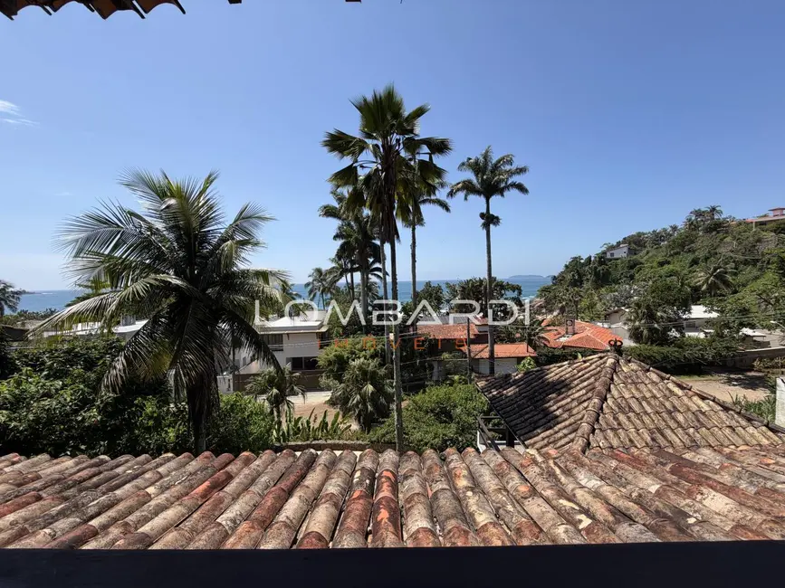 Foto 9 de Apartamento com 5 quartos à venda, 300m2 em Ubatuba - SP