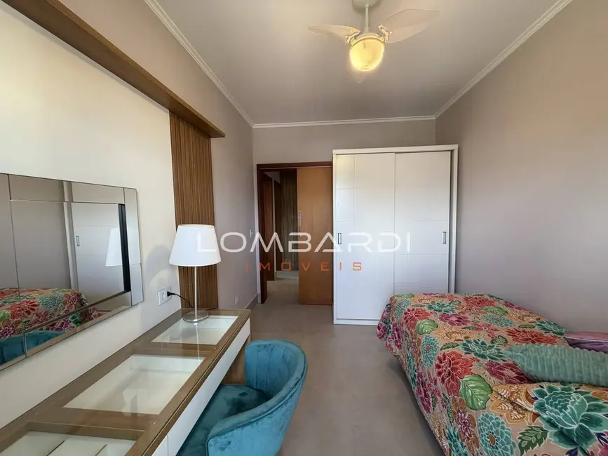 Foto 4 de Apartamento com 3 quartos à venda, 149m2 em Ubatuba - SP