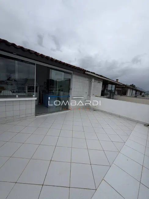 Foto 6 de Apartamento com 3 quartos à venda, 96m2 em Ubatuba - SP