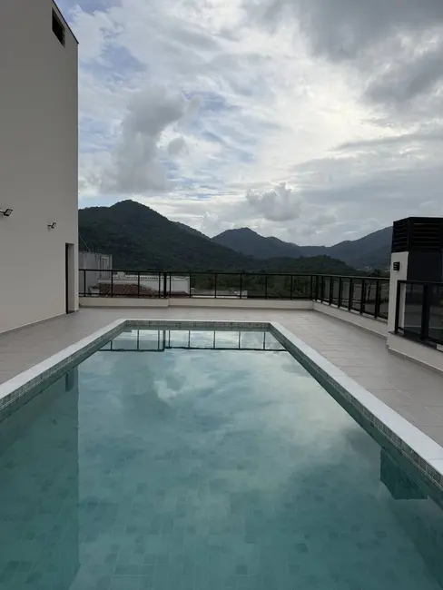 Foto 1 de Apartamento com 2 quartos à venda, 68m2 em Ubatuba - SP
