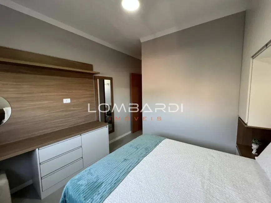 Foto 16 de Apartamento à venda, 69m2 em Ubatuba - SP