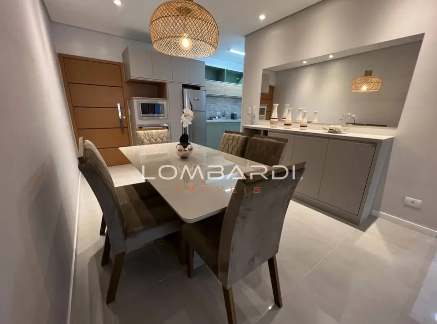 Foto 1 de Apartamento à venda, 69m2 em Ubatuba - SP