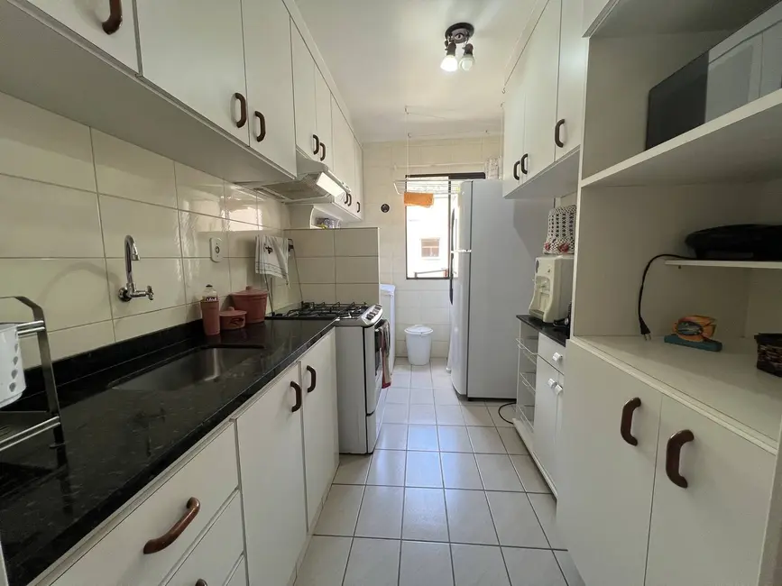 Foto 3 de Apartamento com 2 quartos à venda, 70m2 em Ubatuba - SP