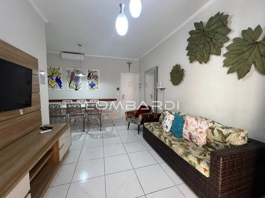Foto 8 de Apartamento com 3 quartos à venda, 95m2 em Ubatuba - SP