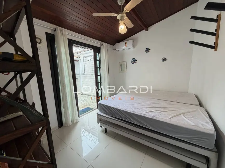 Foto 8 de Apartamento com 2 quartos à venda, 65m2 em Ubatuba - SP