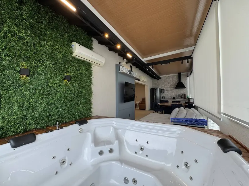 Foto 3 de Cobertura com 3 quartos à venda, 92m2 em Ubatuba - SP