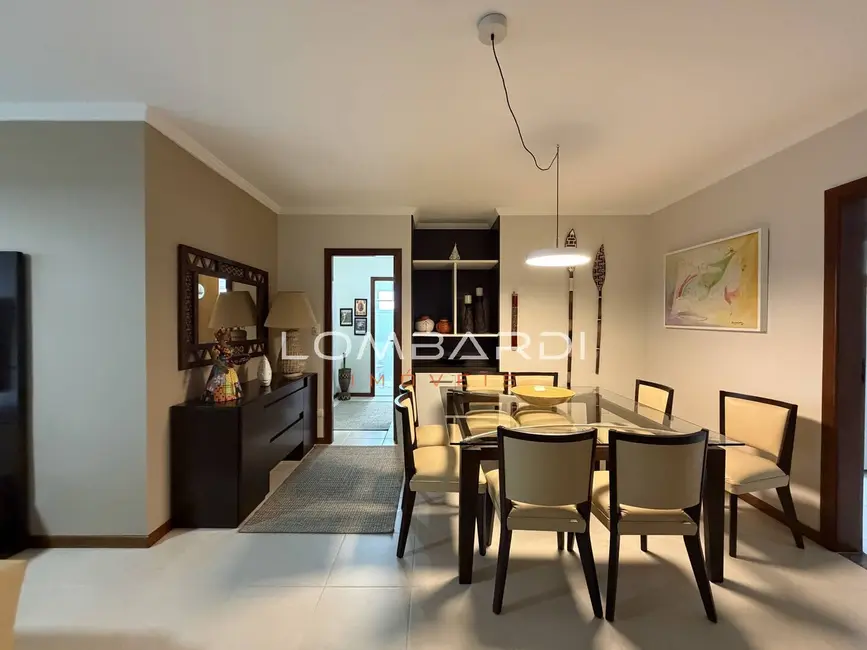 Foto 5 de Apartamento com 3 quartos à venda, 109m2 em Ubatuba - SP