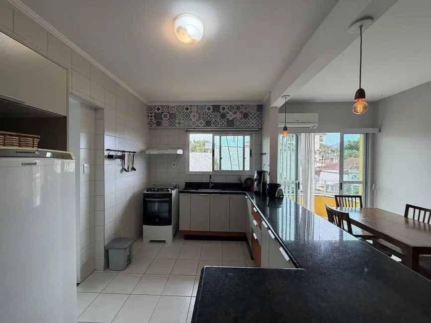 Foto 3 de Apartamento com 2 quartos à venda, 83m2 em Ubatuba - SP