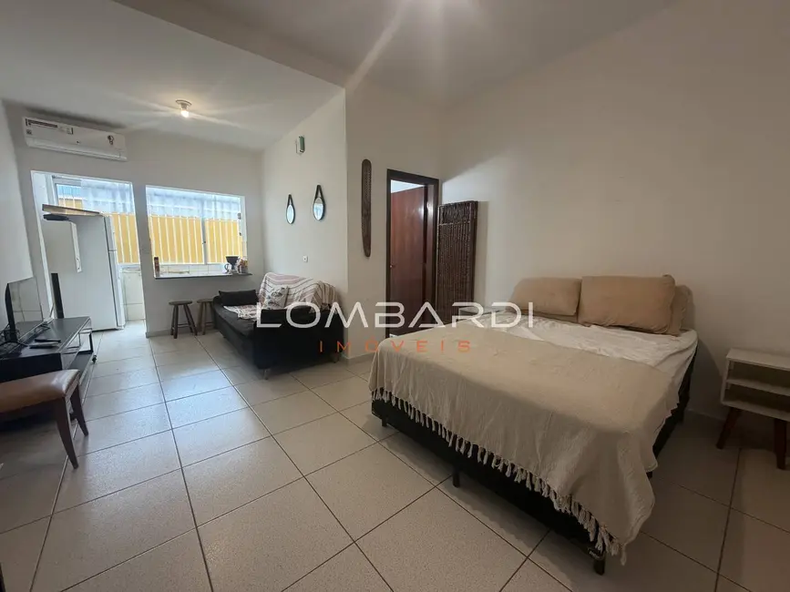 Apartamento com 1 quarto à venda, 35m2 em Ubatuba - SP - imagem 1 Foto 1 de Apartamento com 1 quarto à venda, 35m2 em Ubatuba - SP
