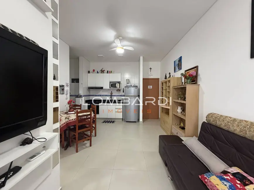 Foto 1 de Apartamento com 1 quarto à venda, 42m2 em Ubatuba - SP